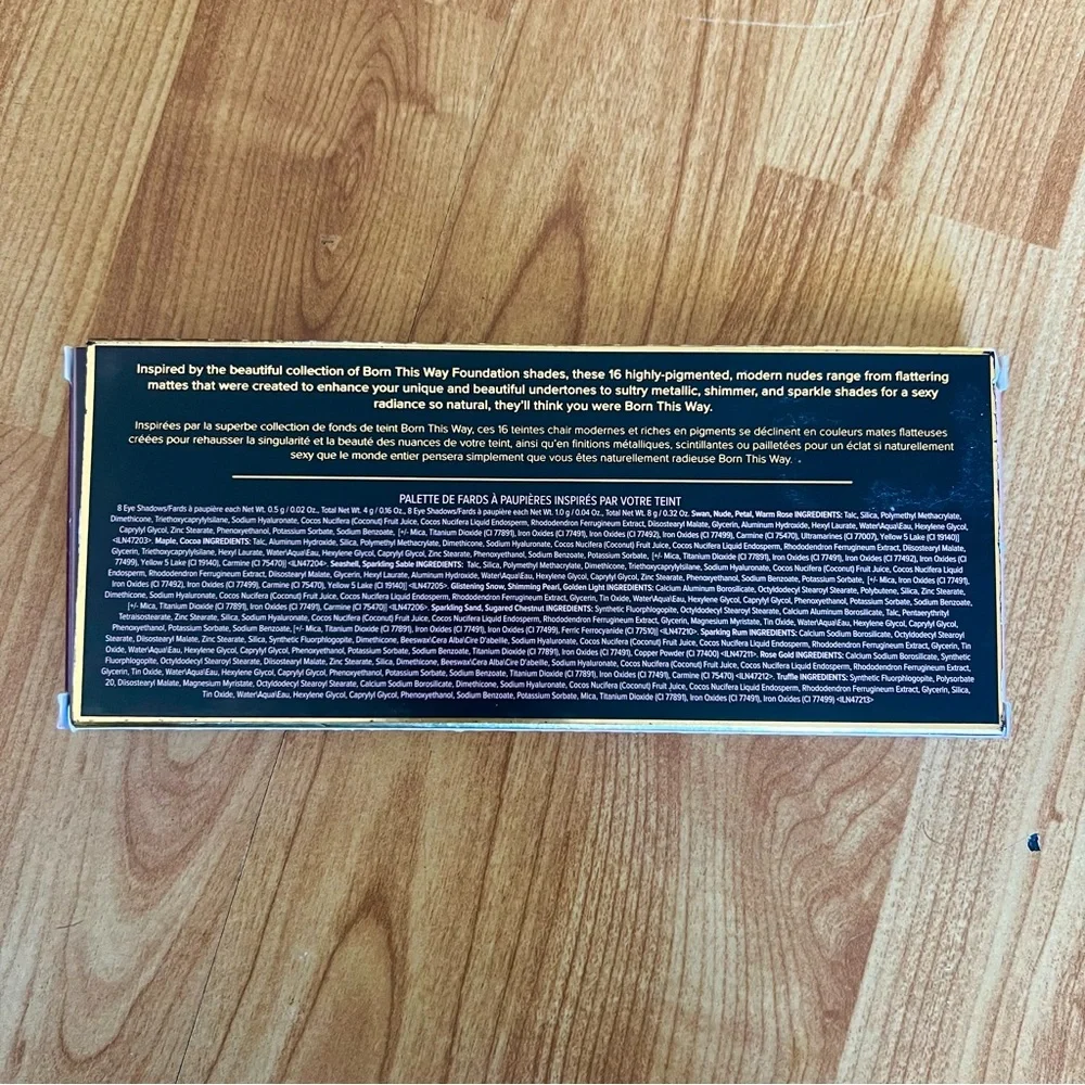 Too Faced natural colors eyeshadow palette